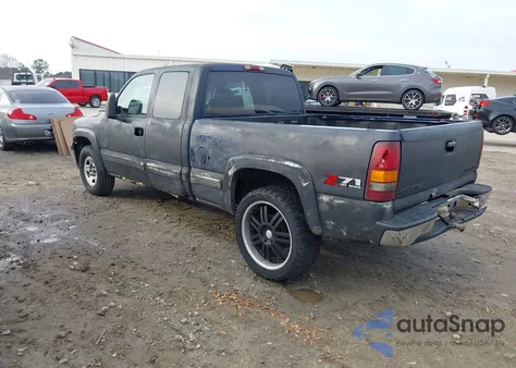 2000 Chevrolet Silverado 1500 Ls from USA, damaged, VIN 1GCEK19TXYE320461